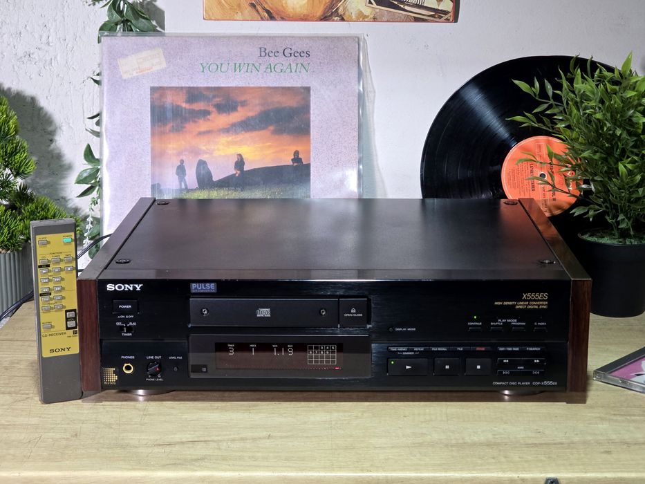 Cd player SONY CDP-X555 ES, hifi stereo, black ,hi-end , telecomanda