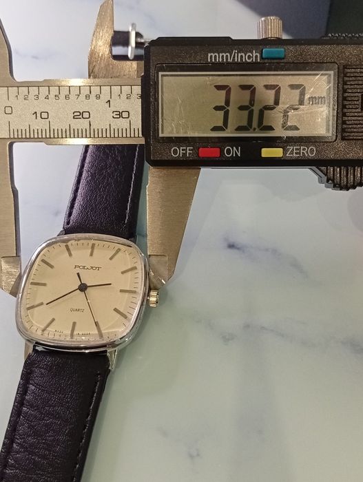 Руски мъжки ръчен кварцов часовник  POLJOT  ПЛЕТ.
