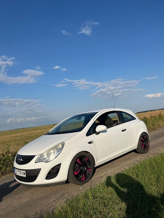 Opel Corsa D 1.2 Benzină 2011