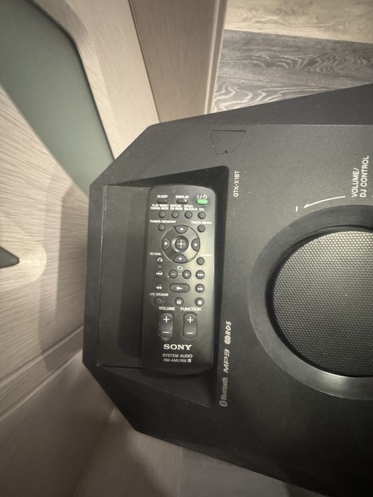 Тонколона SONY: GTK-1BT