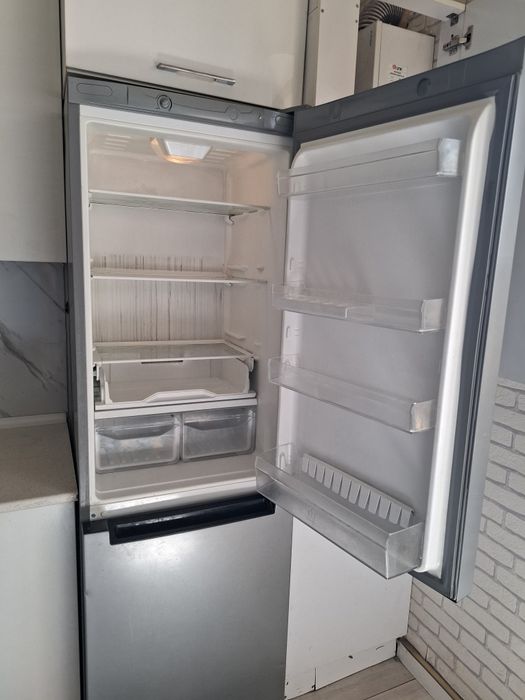 Xoladilnik Indesit