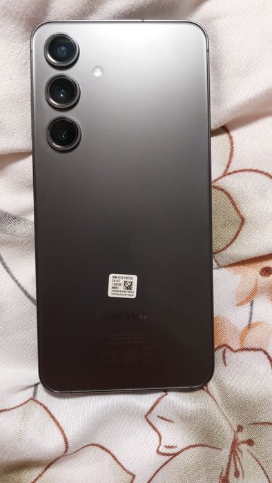 Vand telefon samsung s24