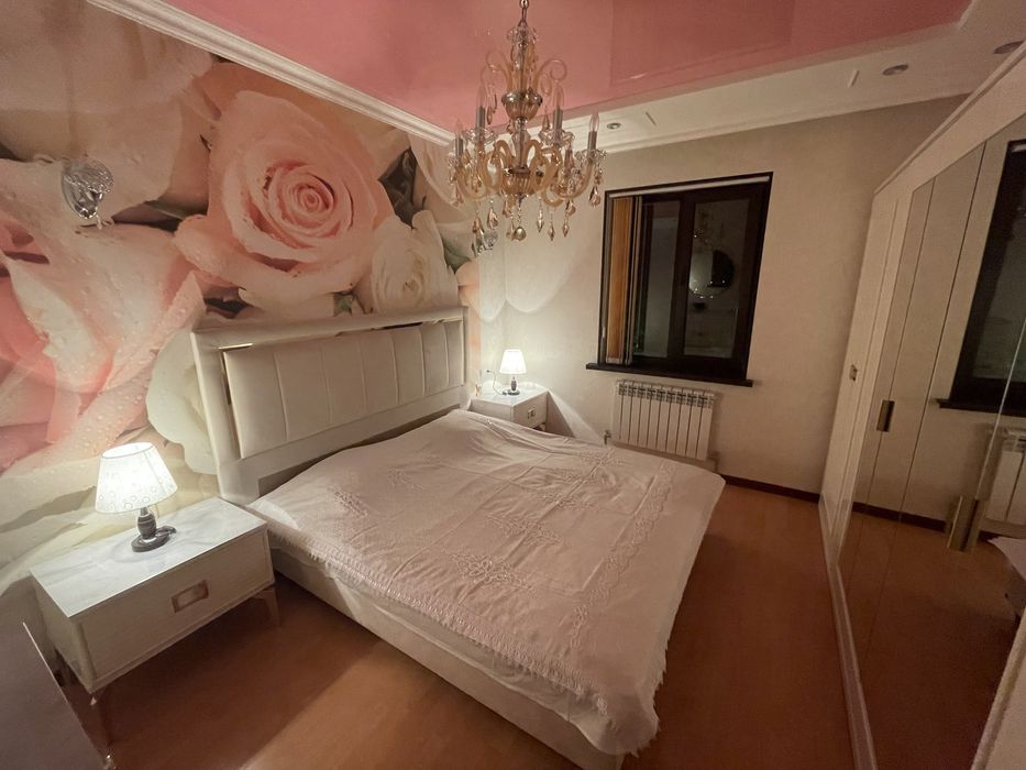 Светильник отдам почти  даром