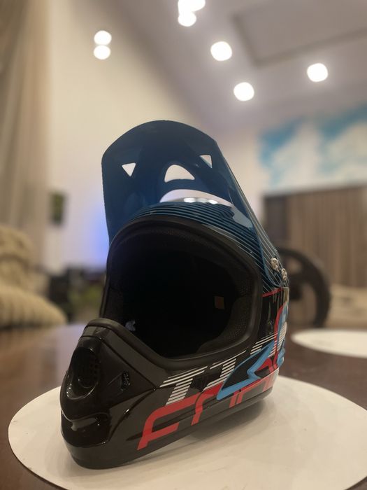 Каска на FORCE TOP!