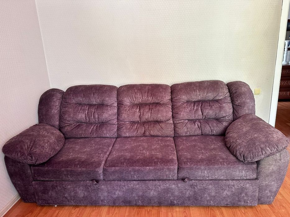 Продам диван 150000