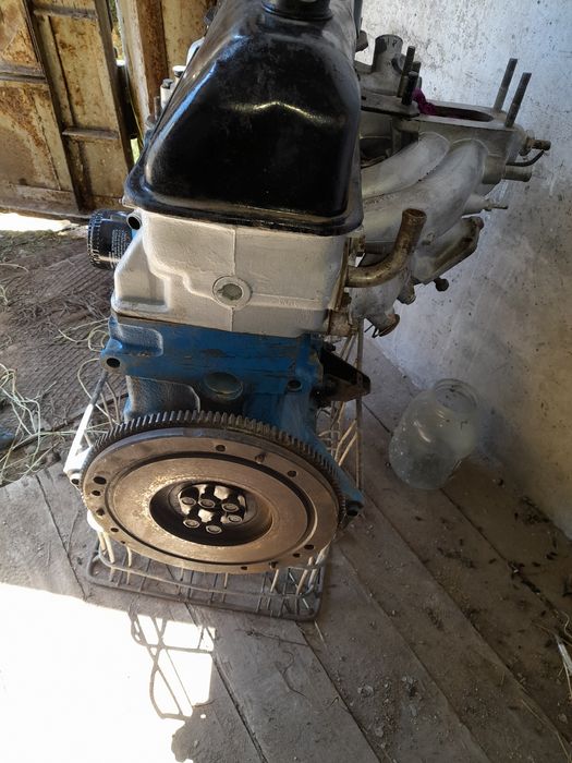 Двигатель ВАЗ 2106