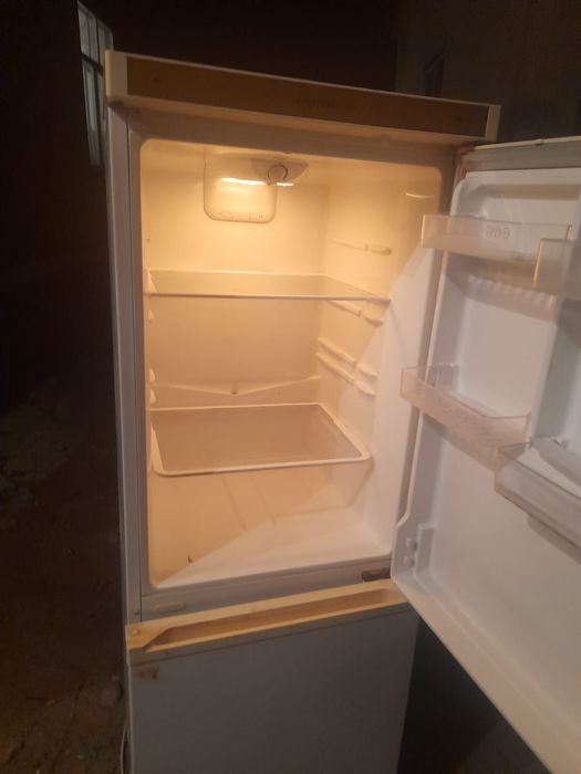 Продам холодильник 48.000