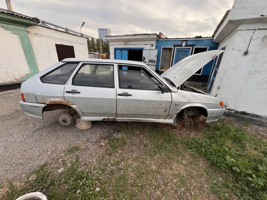 Продам по запчастям ВАЗ 2114