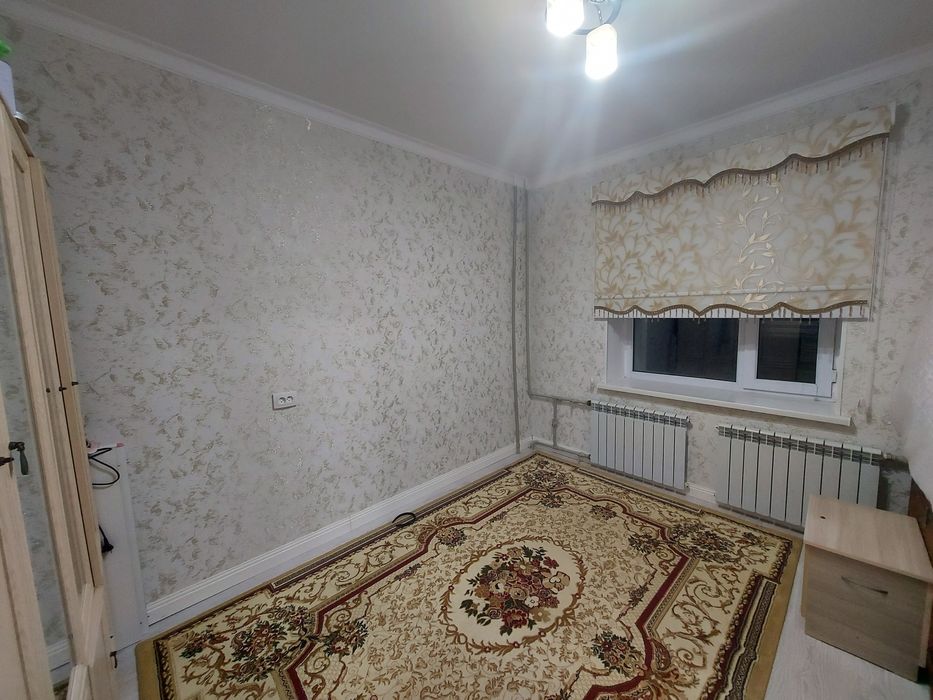 Орталықтан 2-қабаттан 2 бөлмелі пәтер сатылады