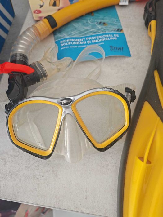 ECHIPAMENT CRIVIT Labe-ochelari-tub inot scafandru -NOU NR.42-46