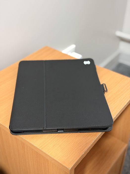 Продам Чехол Speck для iPad Pro 12.9