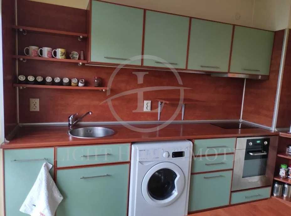 Продава се Тристаен апартамент в Пловдив, Кючук Париж - 82 кв.м за 1599 €/кв.м - Снимка #3