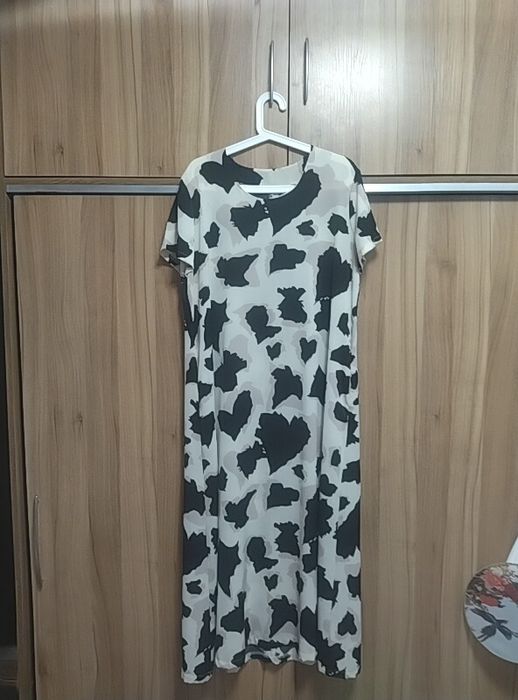 Продам платье 50р