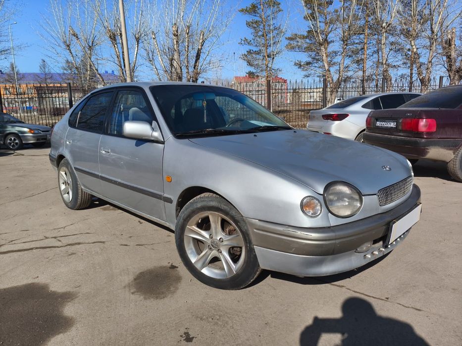 Toyota Corolla 1997 г в