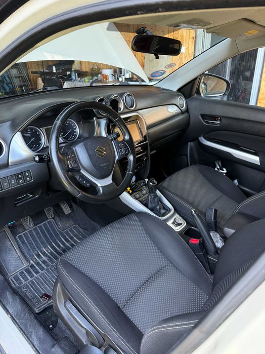 Suzuki Vitara 1.6 AllGrip - avariat