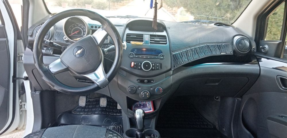 Спарк сотилади, холати аъло.