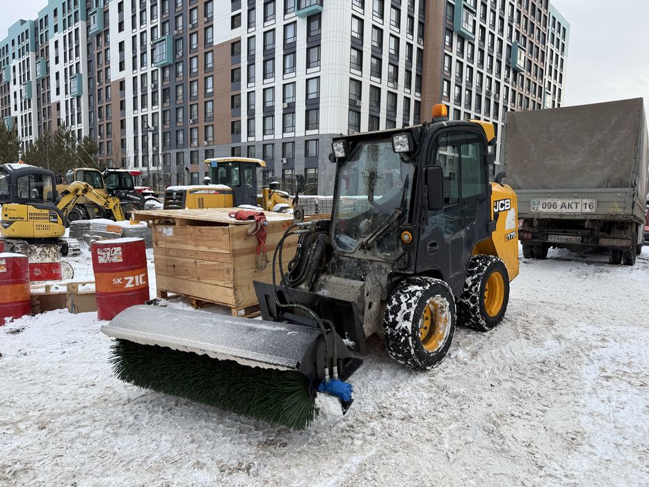 Мини погрузчик в аренду , Бопкат, быстро и удобно очистка территории