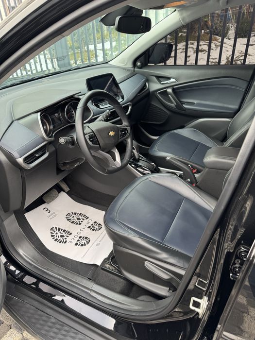 Tracker 2 premier rodnoy