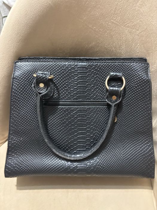 Продам сумку в хорошем состоянии