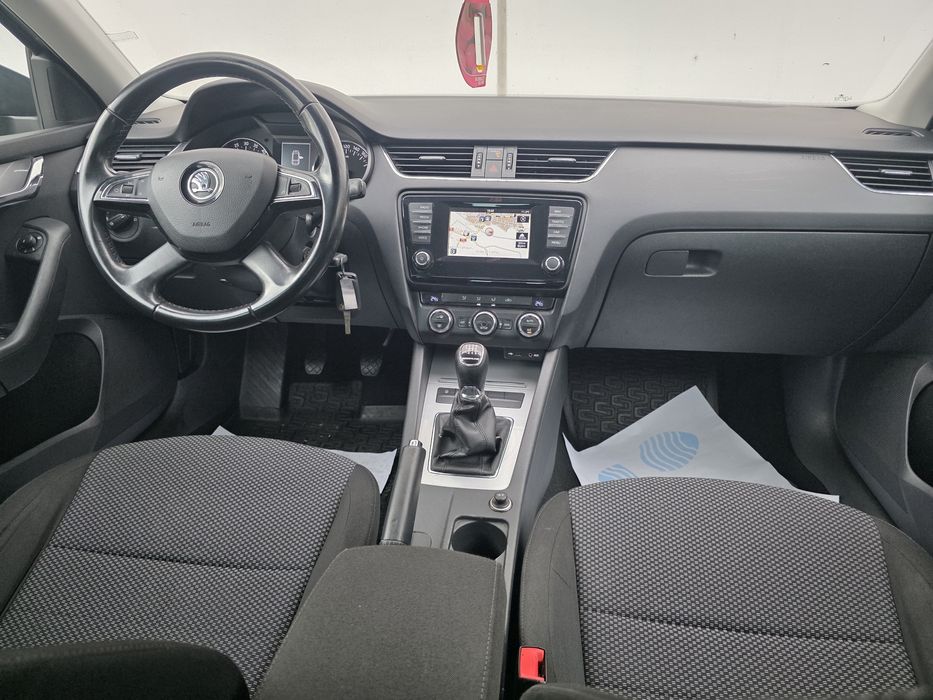 Skoda Octavia III 1.6tdi 2014 euro5 navi senzori jante carlig