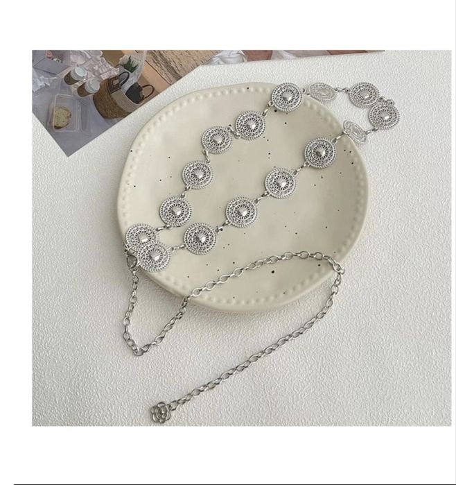 украшения в национальном стиле