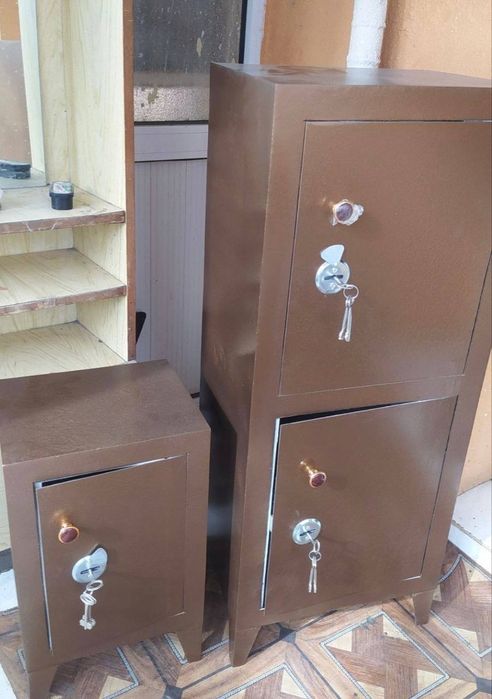 Сейф ясаймиз хар хил размерда йасаб берамиз! SMS yozing iltimos!