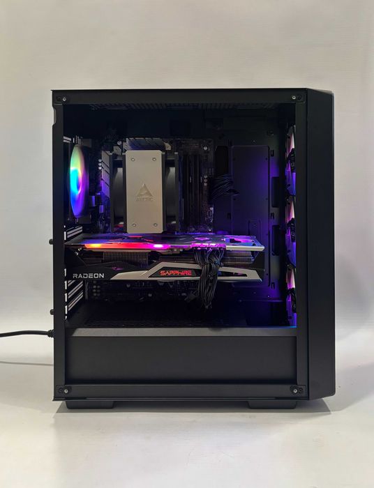 Геймърски компютър AMD Ryzen 9 3900X, RX 6900 XT 16GB, 32GB ram