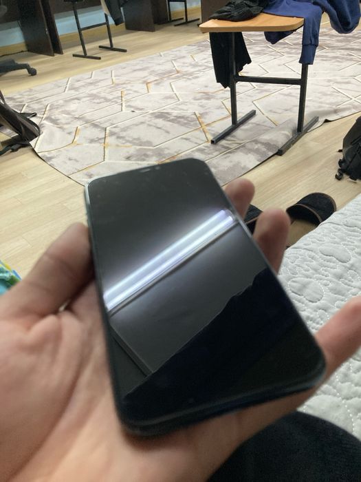 iPhone 11 Pro продам за 40к