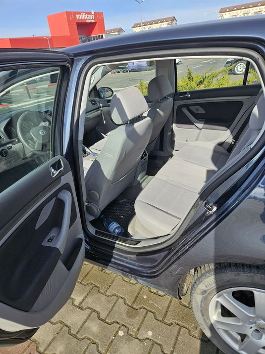 Vând Golf 5, 2.0 FSI