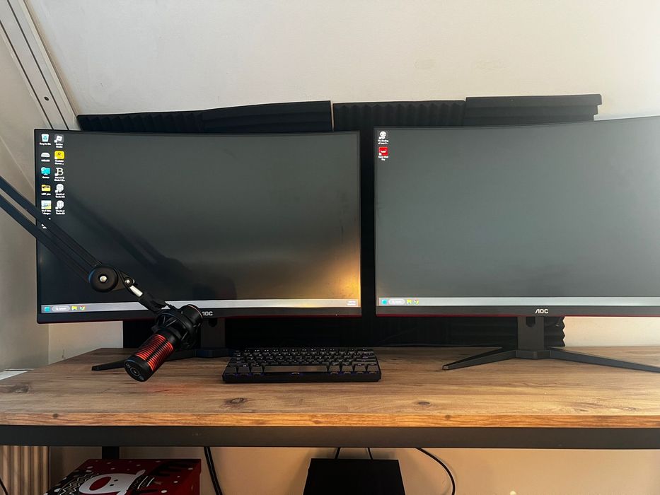 Vând Setup Gaming