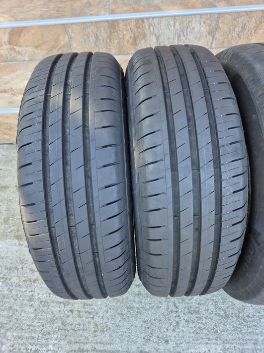 Jante Dacia R15 4x100 cu anvelope vară 185/65R15