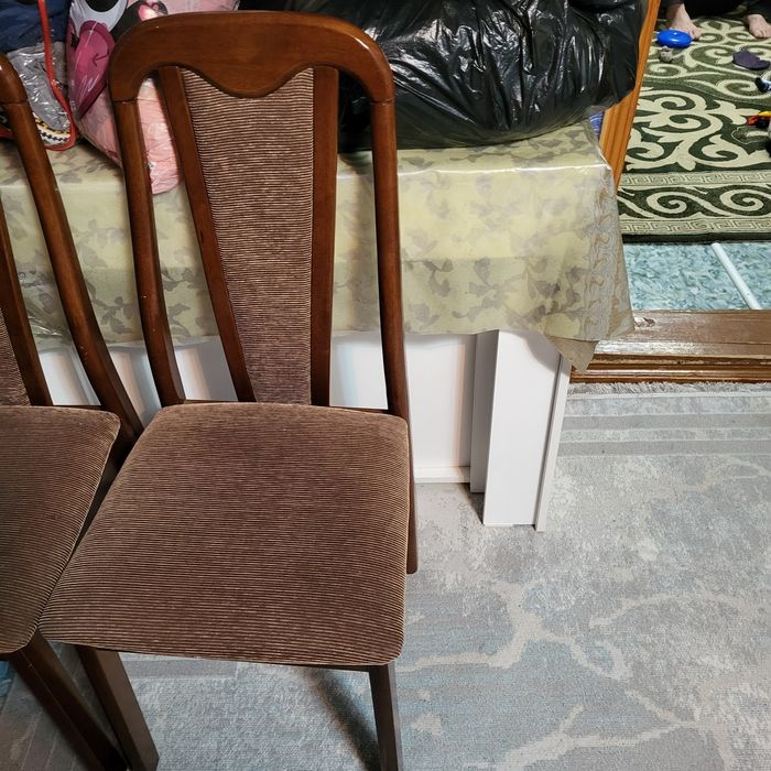 Продам стулья бу