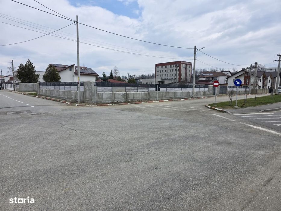Teren de construit, 2250 mp, utilitati disponibile, Mioveni Arges