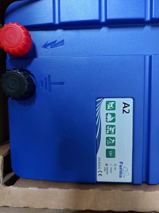 Aparat pentru gard electric