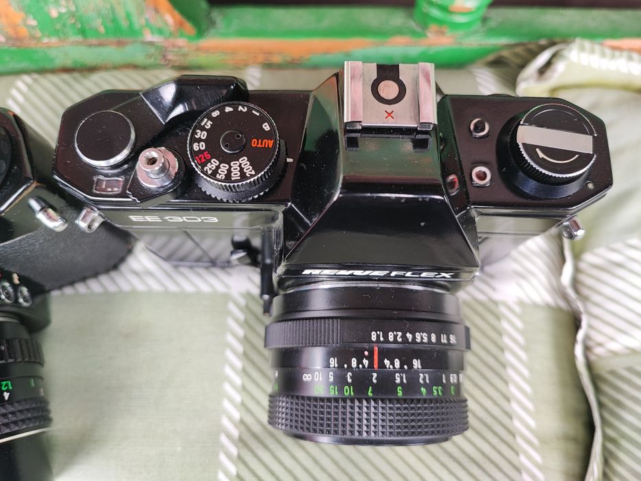 Aparat foto Revueflex EE303 - vârf de gamă, impecabil!