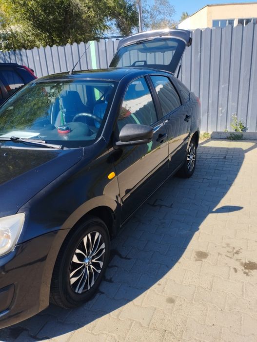 Продам машина Лада Гранта