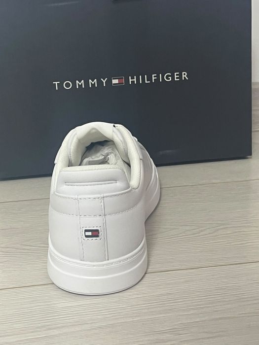 Tommy Hilfiger White Sneakers 40 EU
