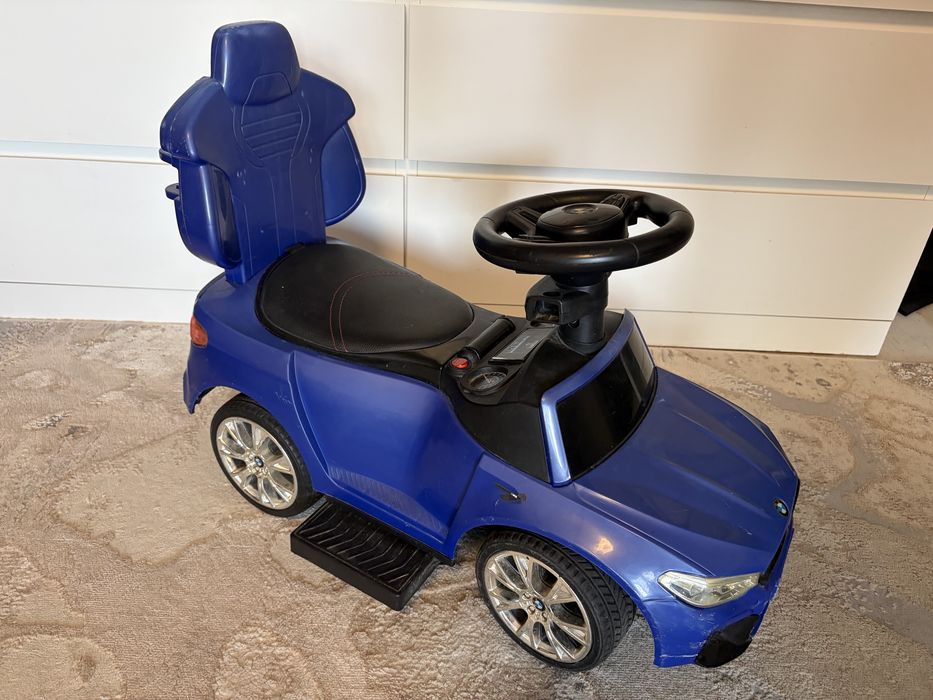 Кола за избутване BMW M5 Licensed с родителски контрол 4 в 1 c меки гуми, Кожена седалка