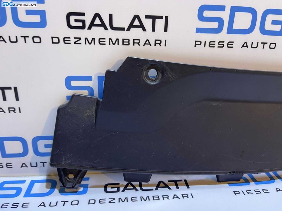 Capac Plastic Ornament Stanga Superior Trager Tragher Panou Frontal Calandru Skoda Superb 2 2008 - 2013 Cod 3T0807081