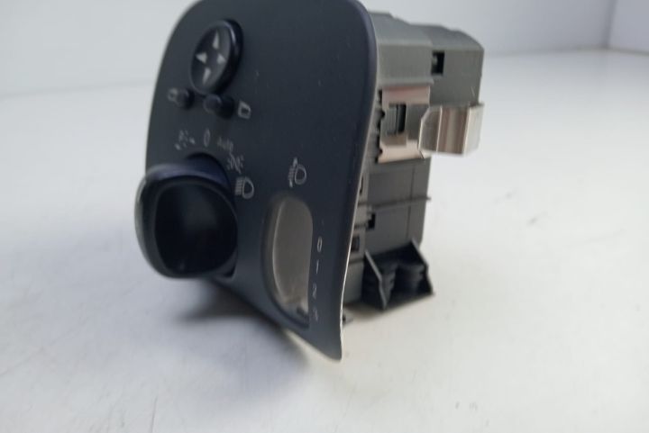 Bloc lumini A2035450604 Mercedes-Benz C-Class W203