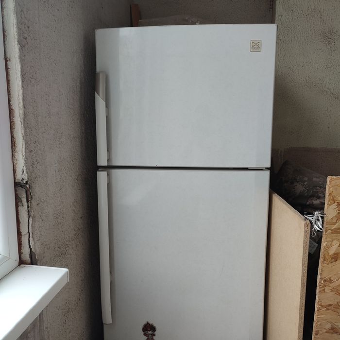 Холодильник бу рабочем состояние