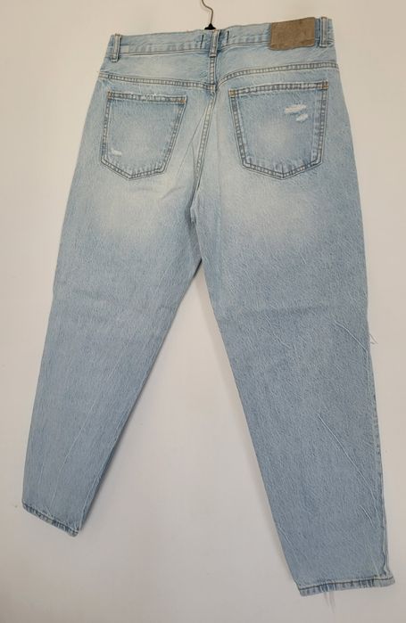 Blugi rupți  Pull&Bear mărimea 44 – denim albastru deschis