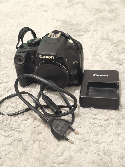 Canon 1000D body