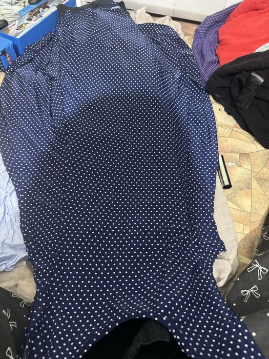 отдам даром женские вещи