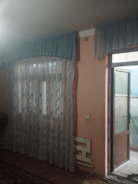 Уй сотилади теплицаси билан