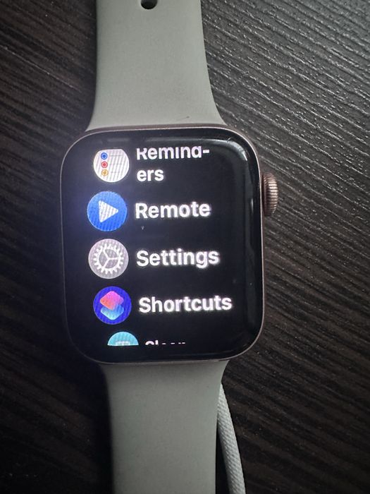 Apple Watch - SE aluminium Gold