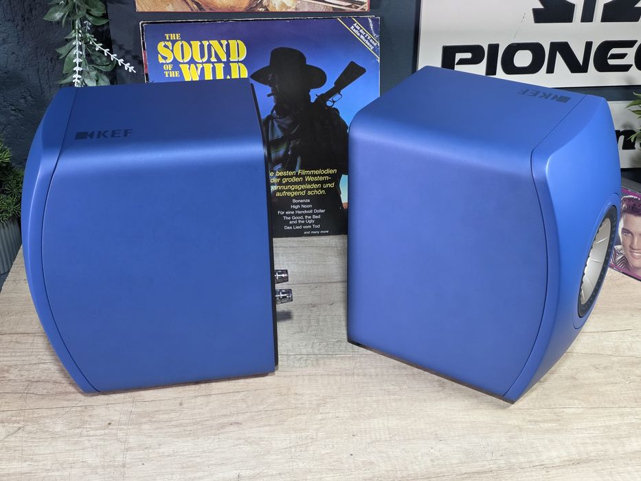 Boxe de raft pasive  KEF LS50 META blue bookshelf