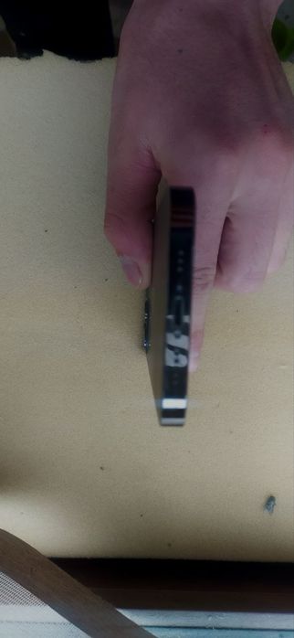 Iphone 12 pro sotiladi