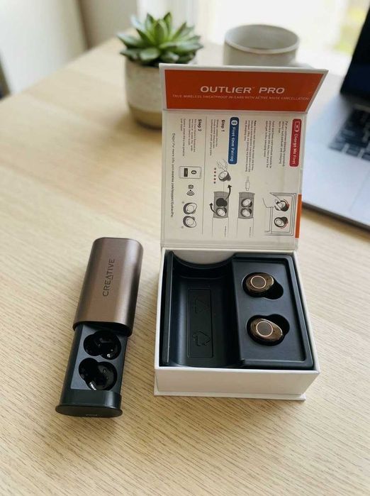 CREATIVE Outlier Pro, Безжични слушалки (Earbuds)