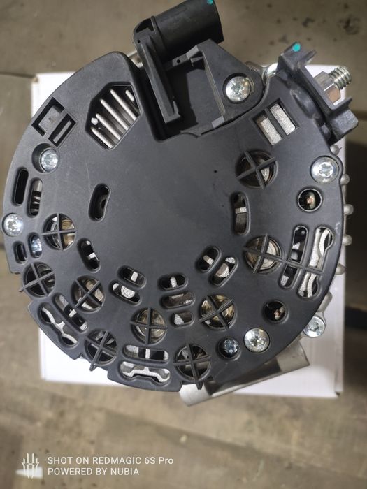 Генератор Мерседес 221